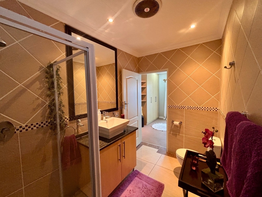 3 Bedroom Property for Sale in Flamwood North West